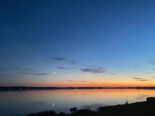 Hytte I Forste Raekke Til Fjord 호텔 Holbæk 외부 사진